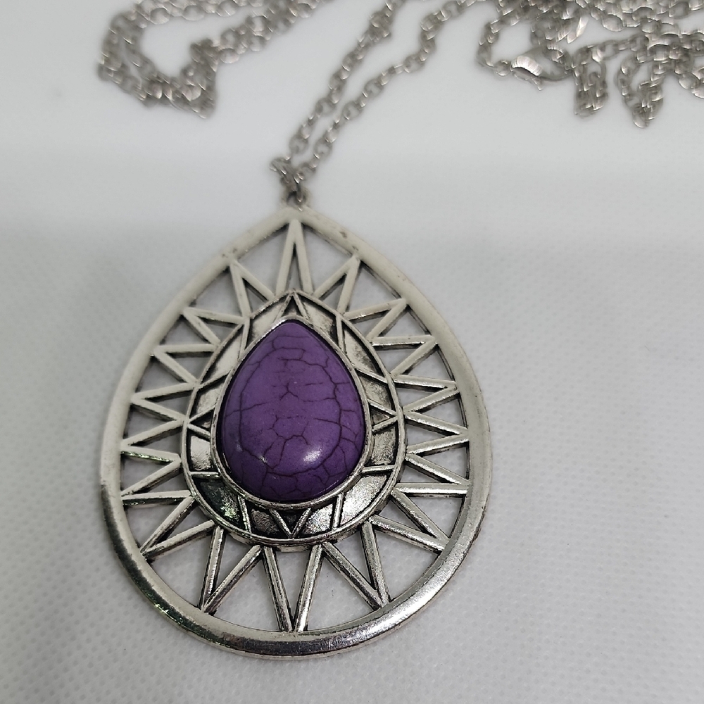 Silver and Purple Teardrop Pendant Necklace